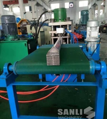 Pallet Rack Wire Mesh Decking Roll Forming Machine