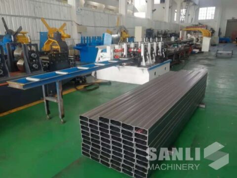 Automatic-Rack-Box-Beam-Roll-Forming-Machine